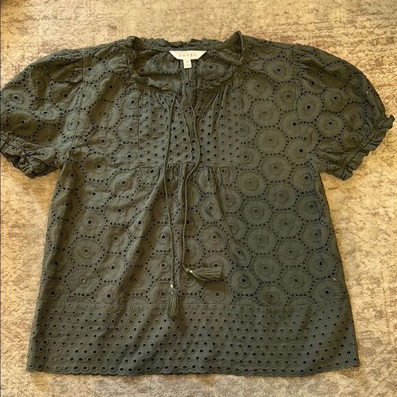 Adiva Gray green  eyelet Puff Sleeve Blouse with Mandarin Collar size medium - Picture 10 of 10